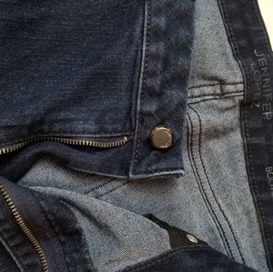 Jennifer Lopez JLo 16 Short 16S Dark Blue Jeans